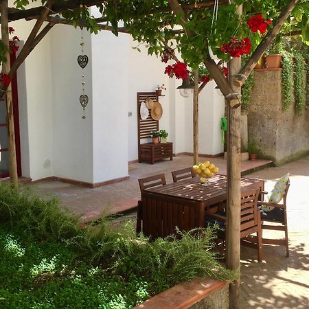 Secret Garden Apartment Castellammare di Stabia Exterior photo